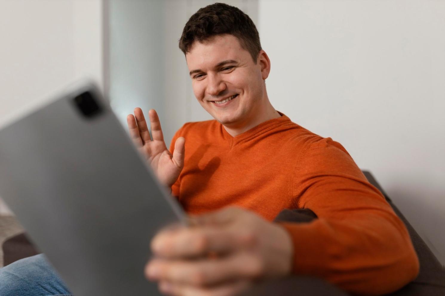 Students collaborating on game localization projects in modern learning environment