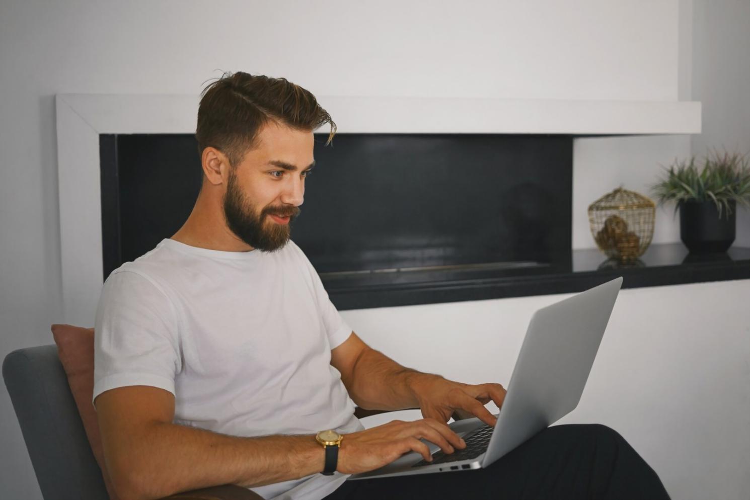 Professional localization workspace with multilingual game content development